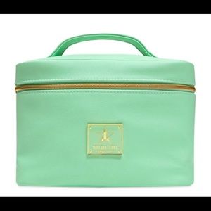 Jeffree Star makeup bag